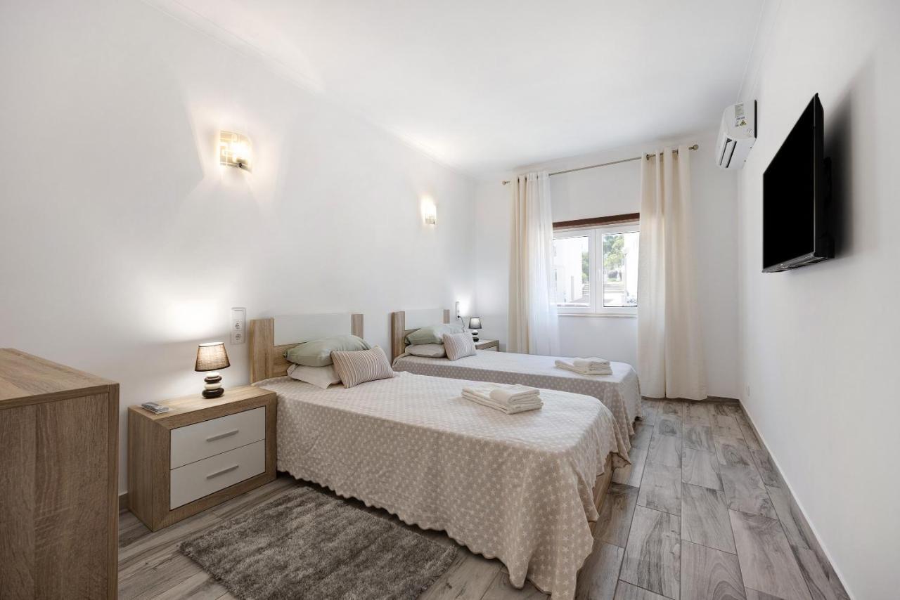 דירות לאגוּ‏ש Casa Violeta מראה חיצוני תמונה